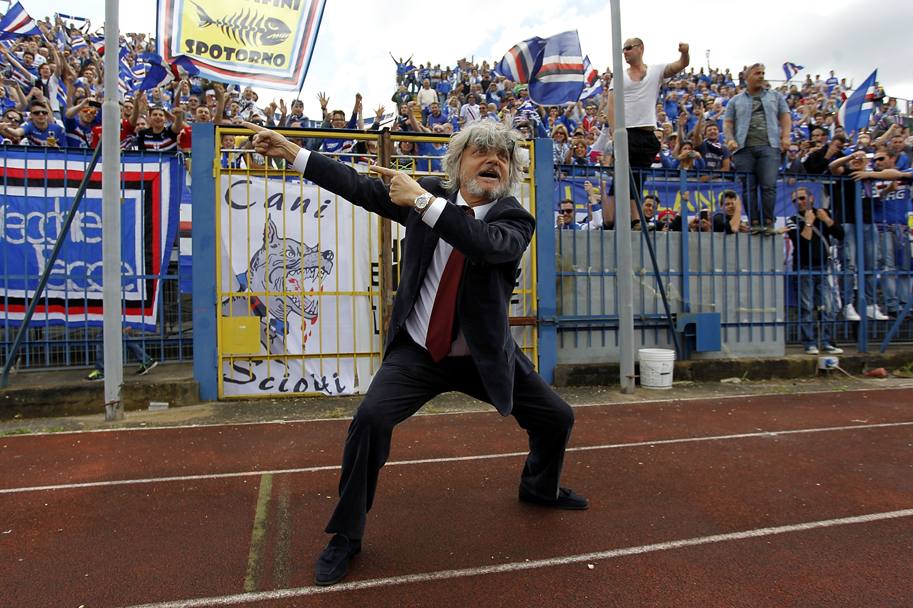 Massimo Ferrero incontenibile, come sempre. In queste immagini lo show del presidente della Sampdoria allo stadio Carlo Castellani di Empoli, dove i blucerchiati hanno pareggiato 1-1 con la squadra di casa (Getty Images)